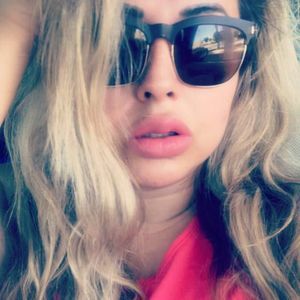 Meet your Posher, Veronica